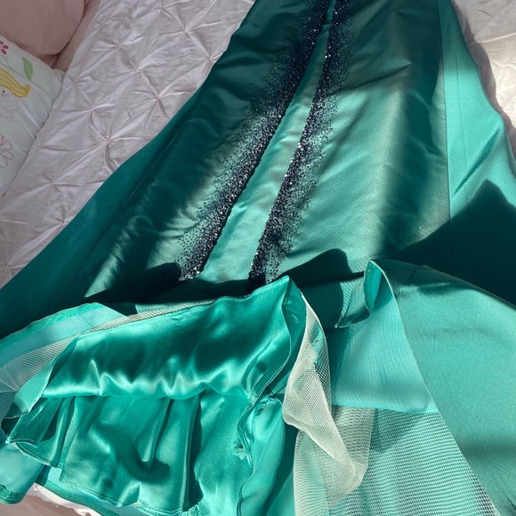 Pamella Roland Couture Blue Embellished Crystal Evening Gown 0-2 - Picture 9 of 13